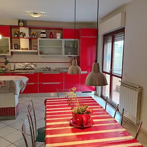 https://casa-arcobaleno-siena.it-tuscanyhotel.com